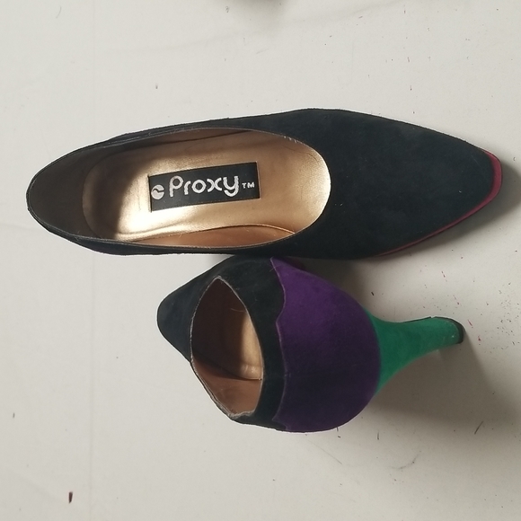 Suede shoes - Picture 2 of 5